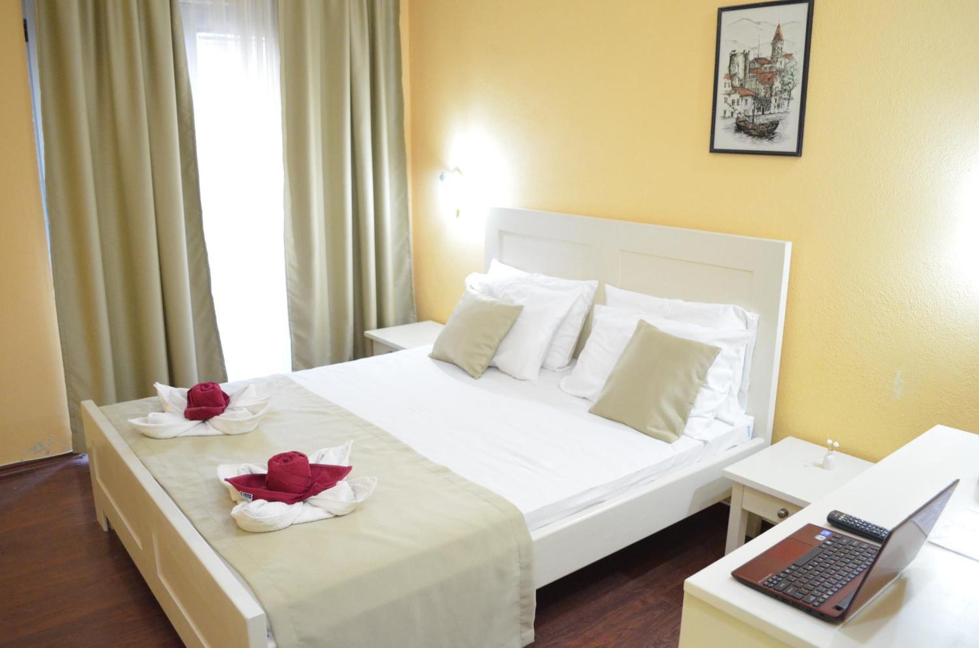 Sirena Marta Otel Sutomore Dış mekan fotoğraf